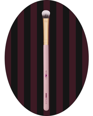 EMILY MO17s – Vegan Flat Eyeshadow Blending Brush