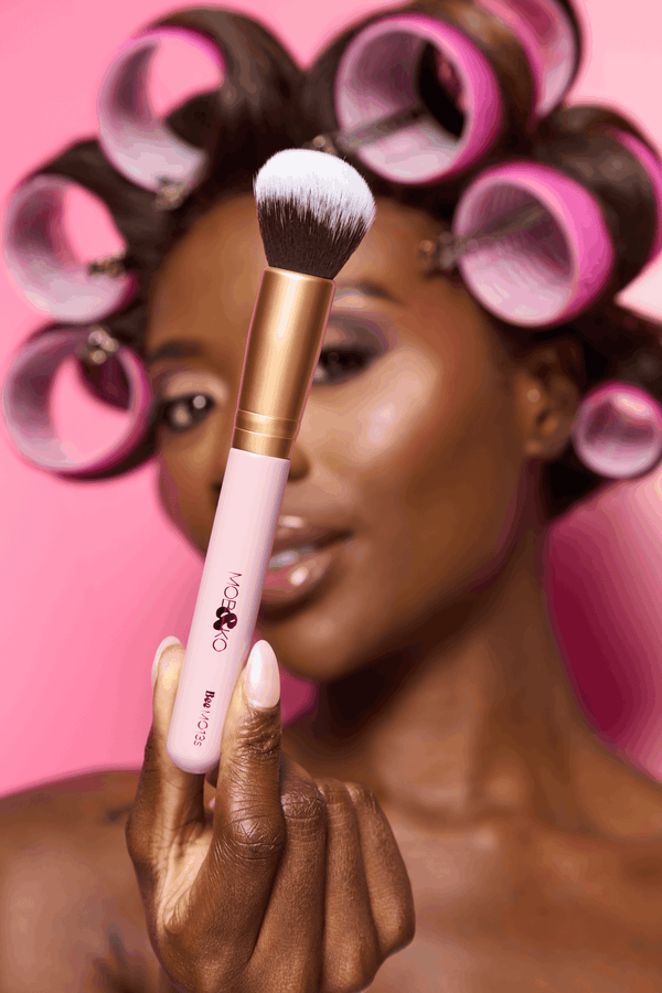 BEE MO13s – Round Foundation Brush